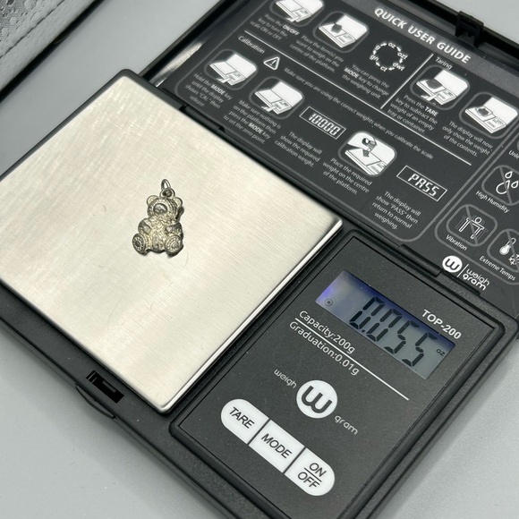 Vintage Teddy Bear Charm Silver Tone Pendant Cute Collectible - Picture 4 of 6